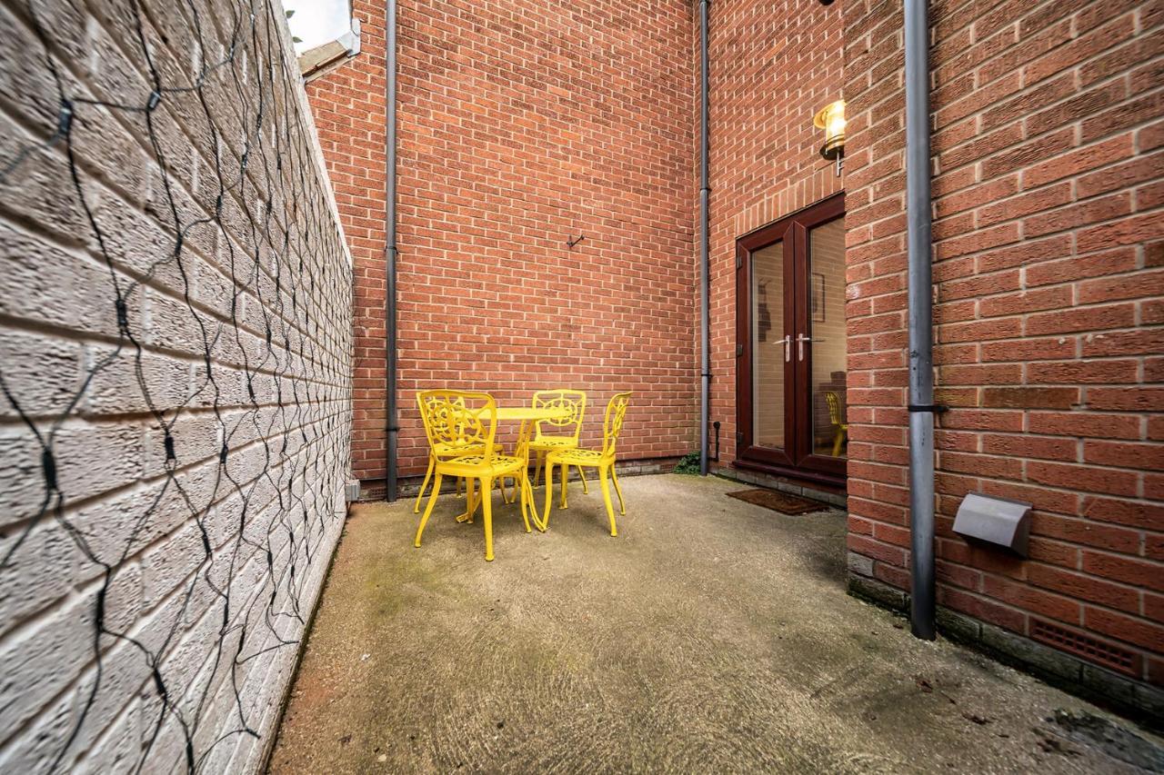 Charming & Central House With Garden And Free Parking Beverley Bagian luar foto