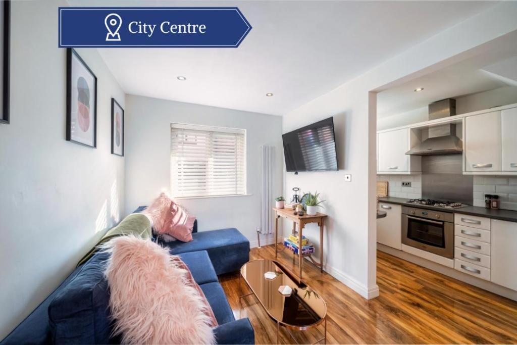 Charming & Central House With Garden And Free Parking Beverley Bagian luar foto